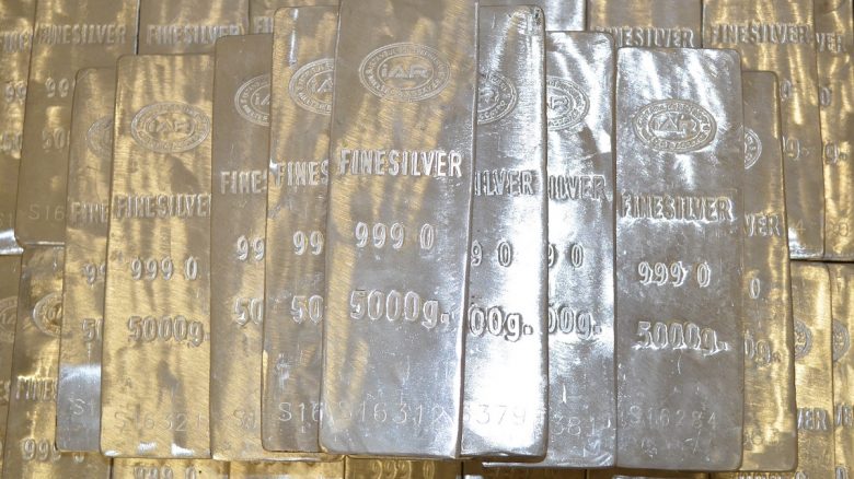 Silver Bars / Silver vs. Gold
